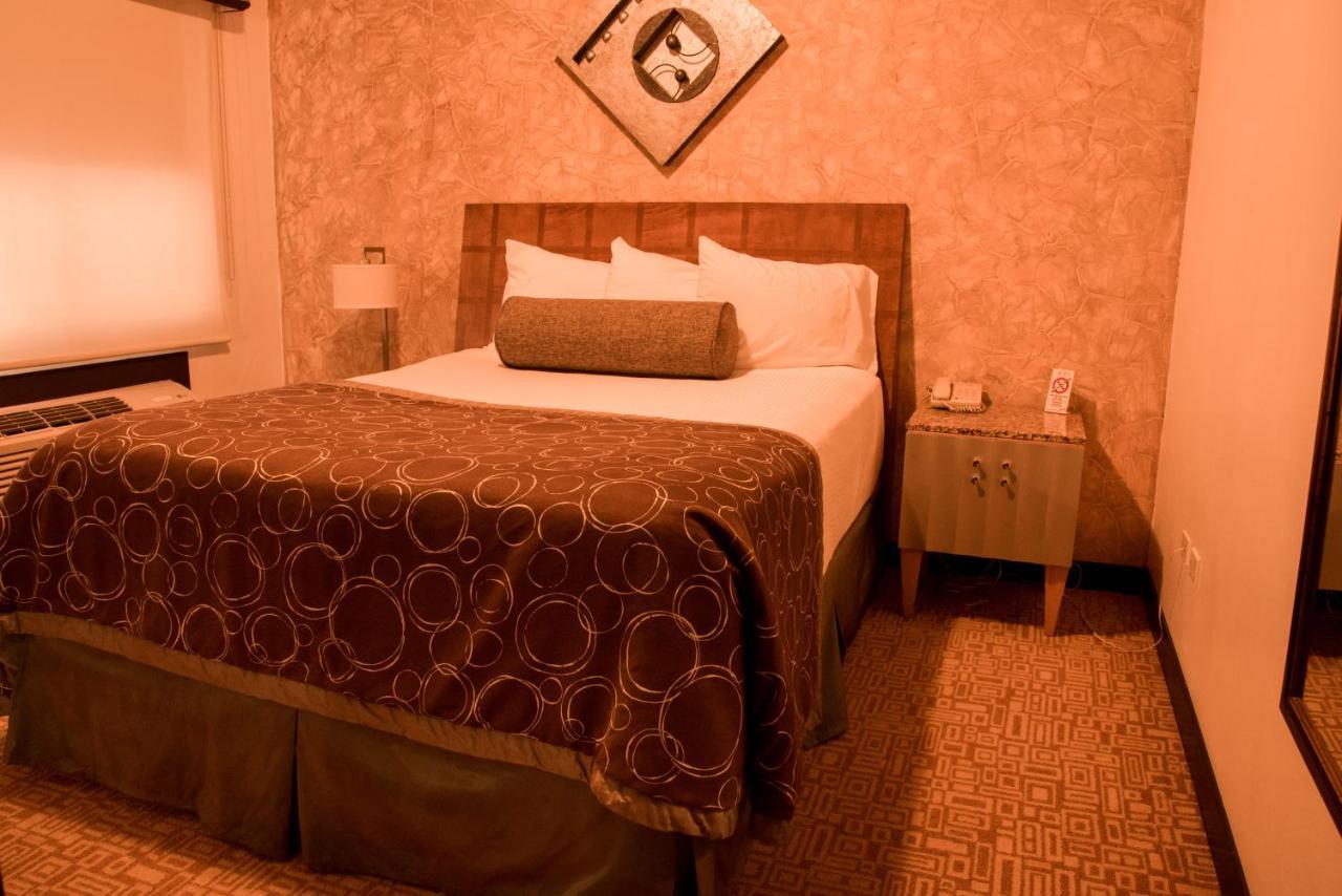 Business Hotel & Suites Maria Bonita Ciudad Juárez Zewnętrze zdjęcie